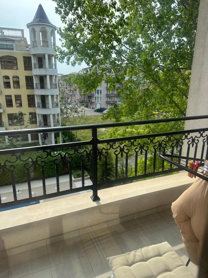 U-Dacha Lägenhet Slăntjev Brjag Exteriör bild